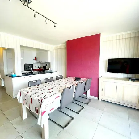 In Nieuwpoort With Sea Views * Миделкерк